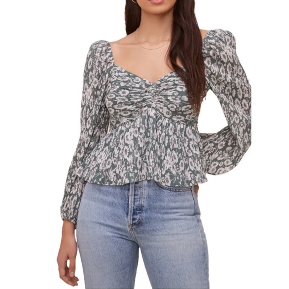 ASTR Floral Boho Peasant Coquette Green Top Women S Fairy Romantic Feminine